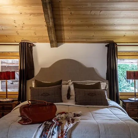 Chalet Fourmiliere בית הארחה *