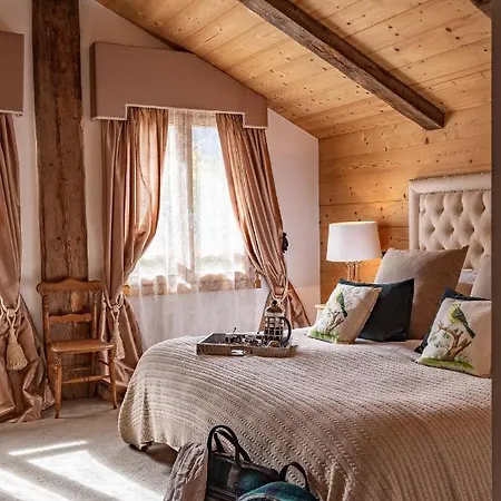 Chalet Fourmiliere بيت ضيافة *